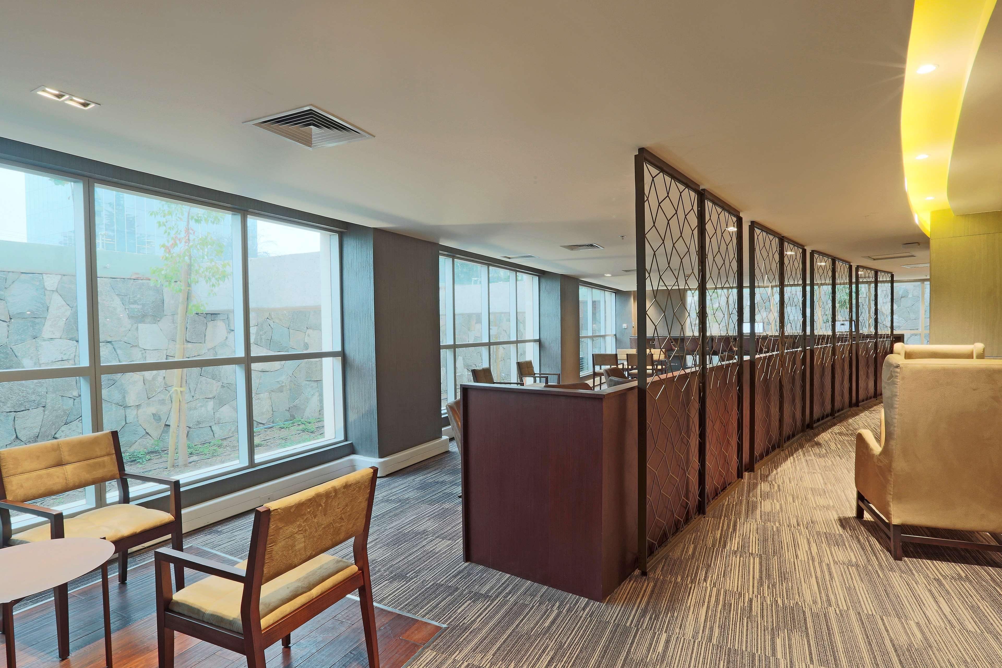 מלון Doubletree By Hilton Santiago Kennedy, Chile מראה חיצוני תמונה