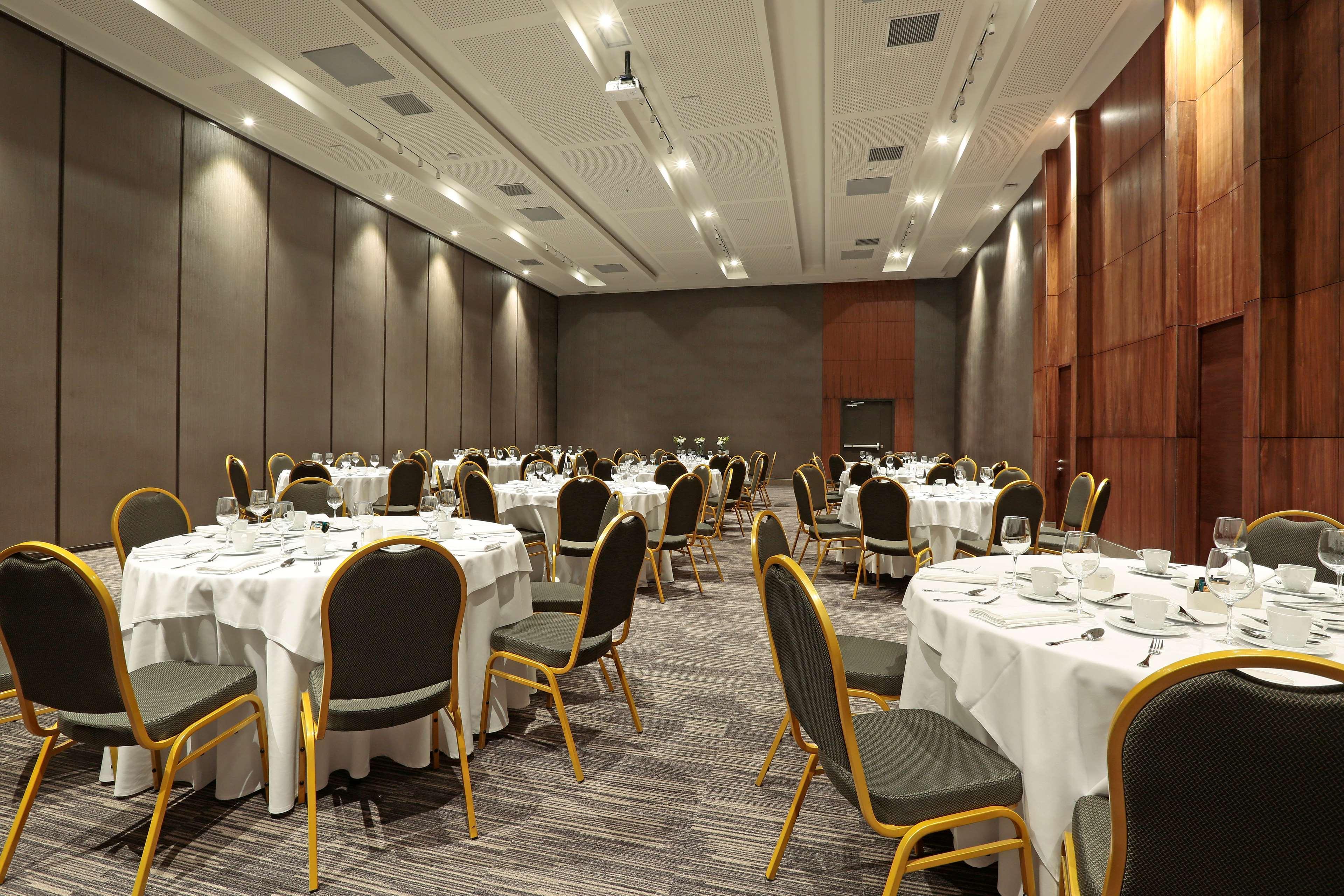 מלון Doubletree By Hilton Santiago Kennedy, Chile מראה חיצוני תמונה