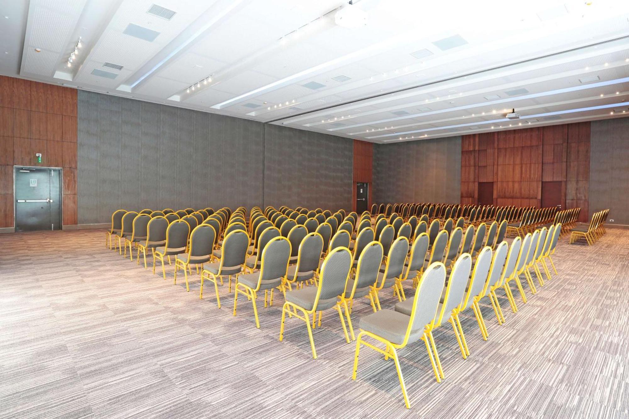 מלון Doubletree By Hilton Santiago Kennedy, Chile מראה חיצוני תמונה
