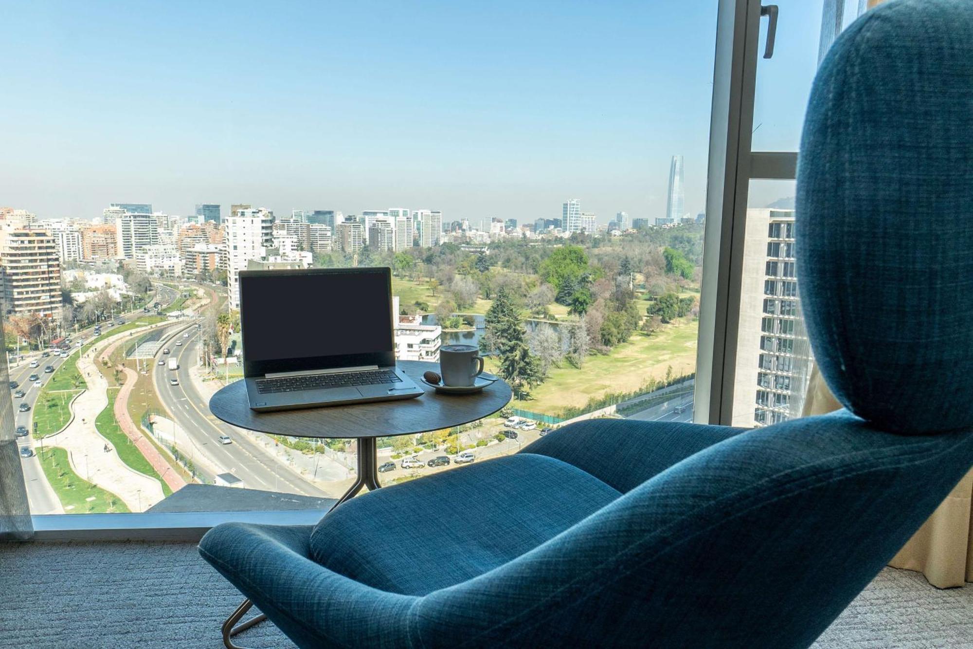 מלון Doubletree By Hilton Santiago Kennedy, Chile מראה חיצוני תמונה