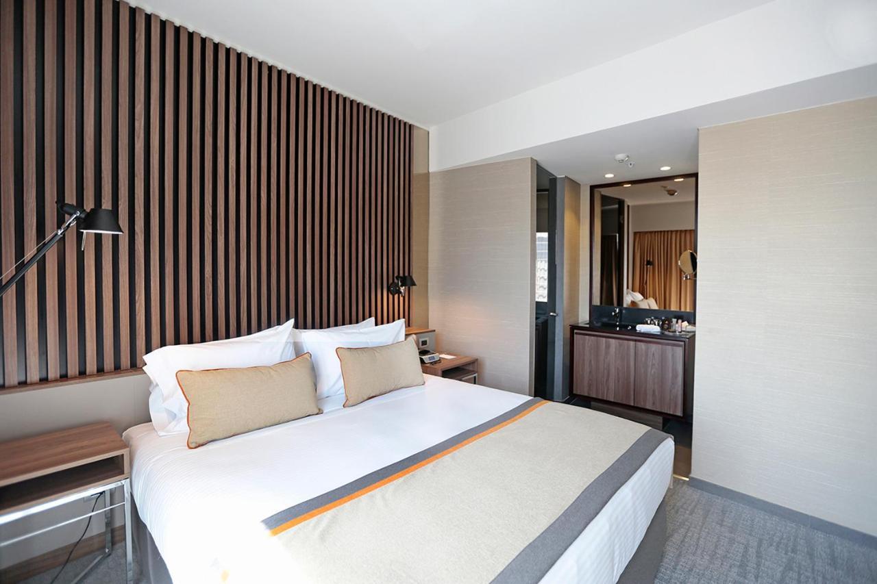 מלון Doubletree By Hilton Santiago Kennedy, Chile מראה חיצוני תמונה